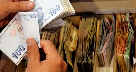 Öğrenciye Zekat Verilir  mi?